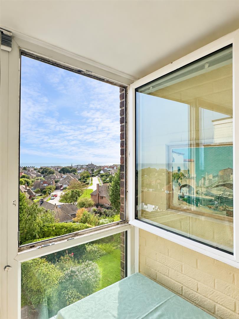 De La Warr Road, Bexhill-On-Sea